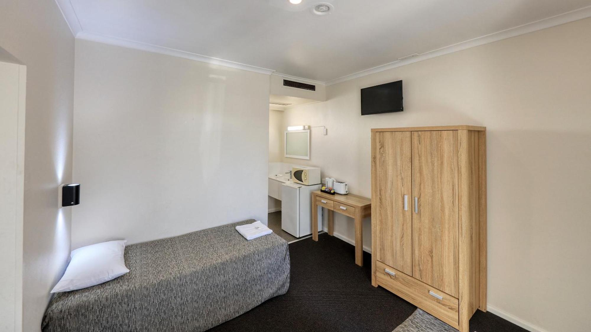 Coachman Hotel Motel Parkes Exterior foto