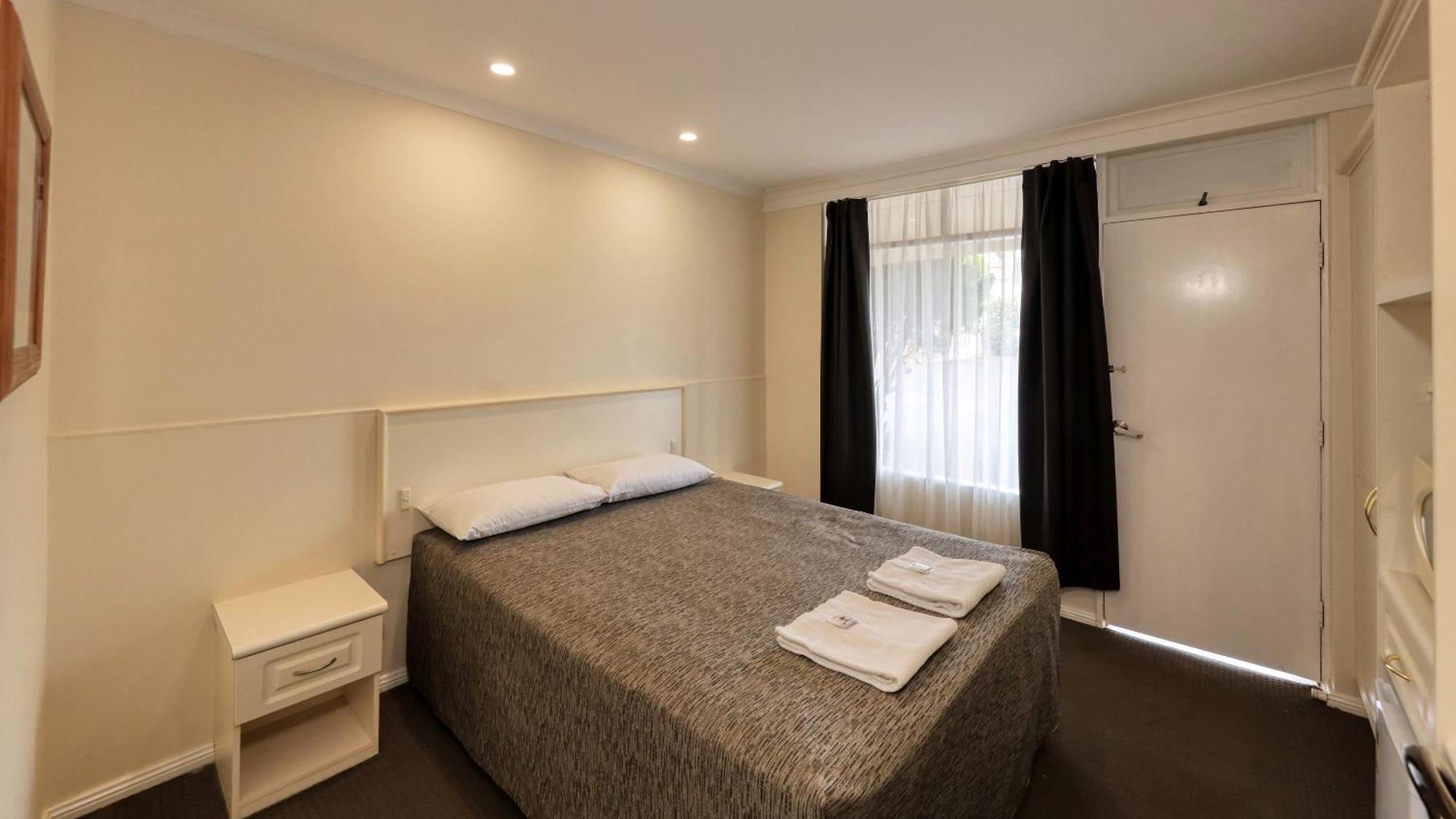 Coachman Hotel Motel Parkes Exterior foto